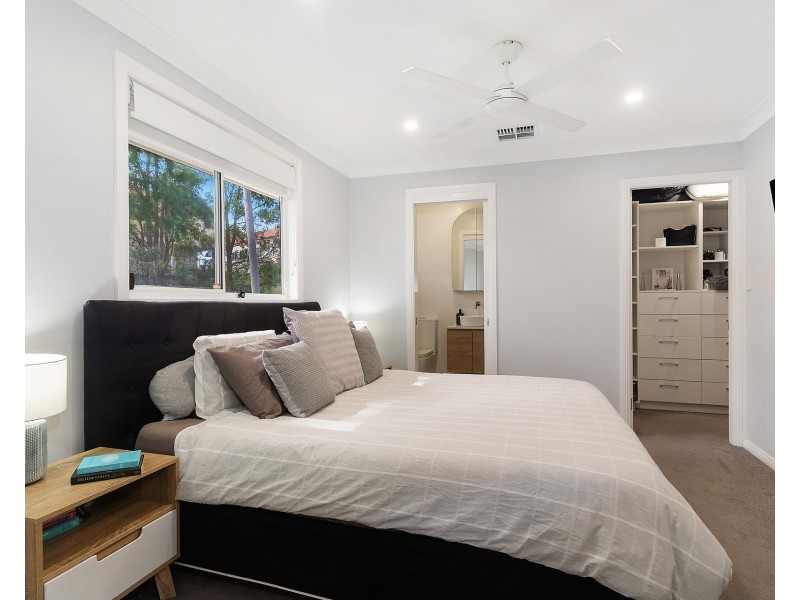 2/1 Barry Road, Menai NSW 2234