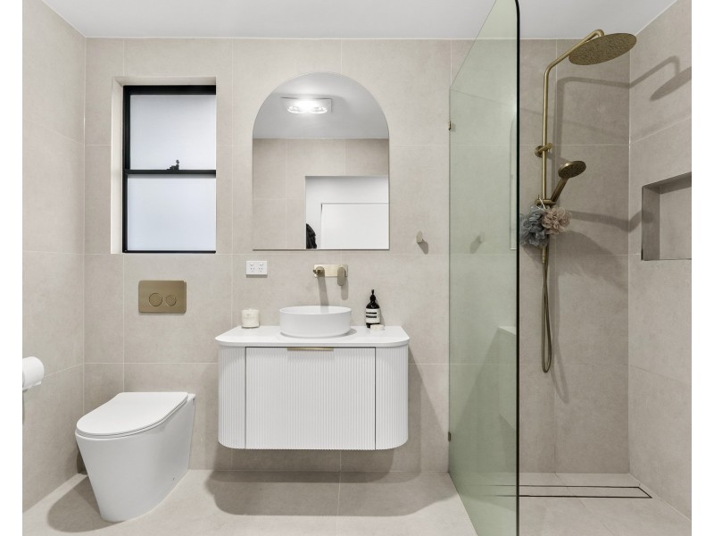 15 Goodacre Avenue, Miranda NSW 2228