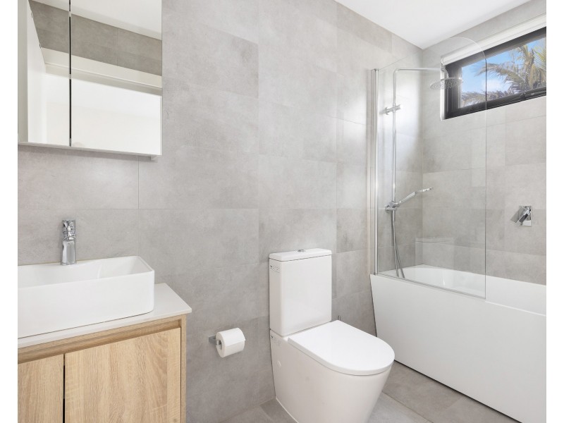 6/6 Durbar Avenue, Kirrawee NSW 2232