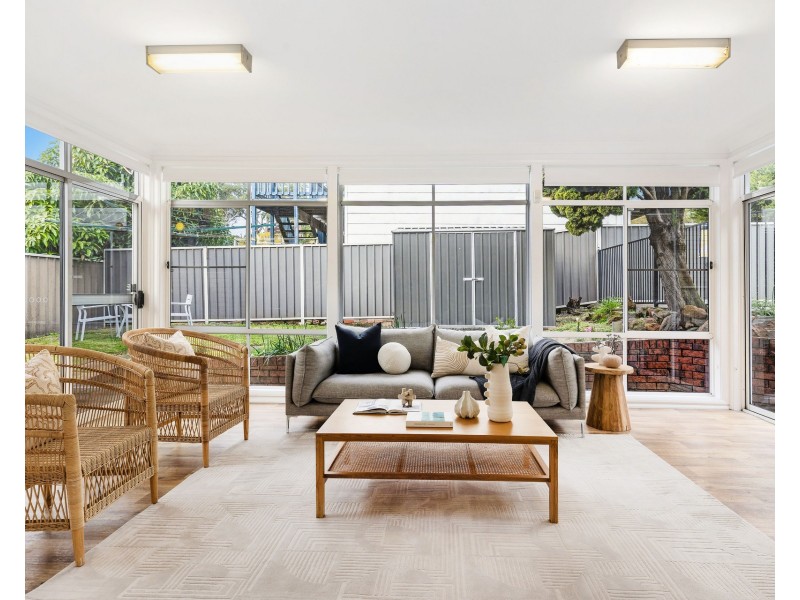 18 Glencoe Street, Sutherland NSW 2232