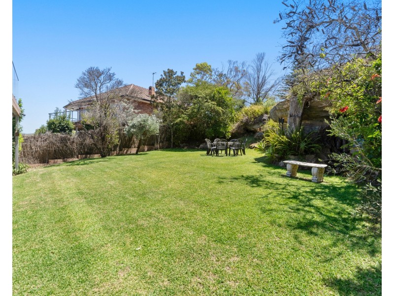 12 Coora Road, Yowie Bay NSW 2228