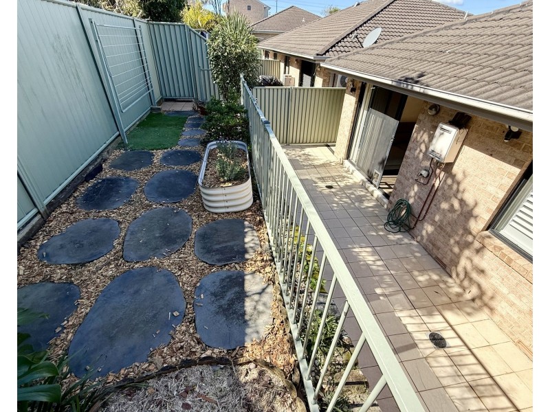 8/60-64 Merton Street, Sutherland NSW 2232
