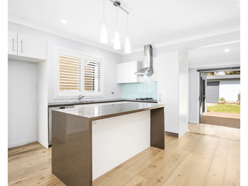 44 Durbar Avenue, Kirrawee NSW 2232