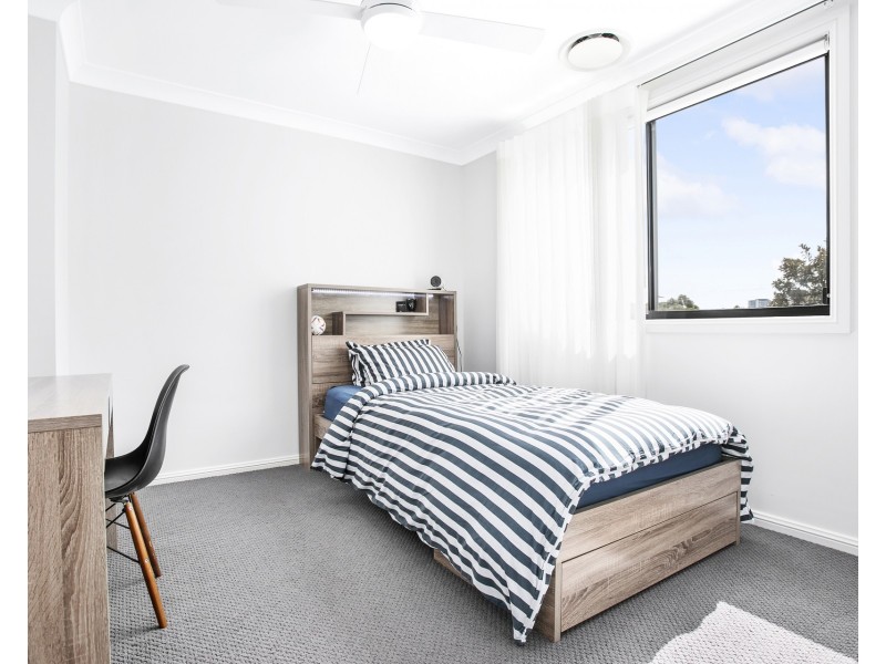 3b Kirk Crescent, Kirrawee NSW 2232