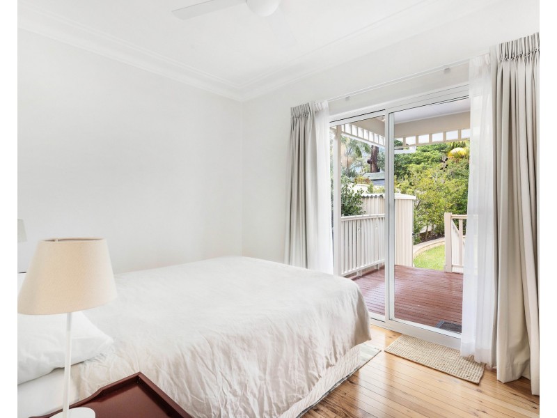 4 Amitaf Avenue, Caringbah South NSW 2229