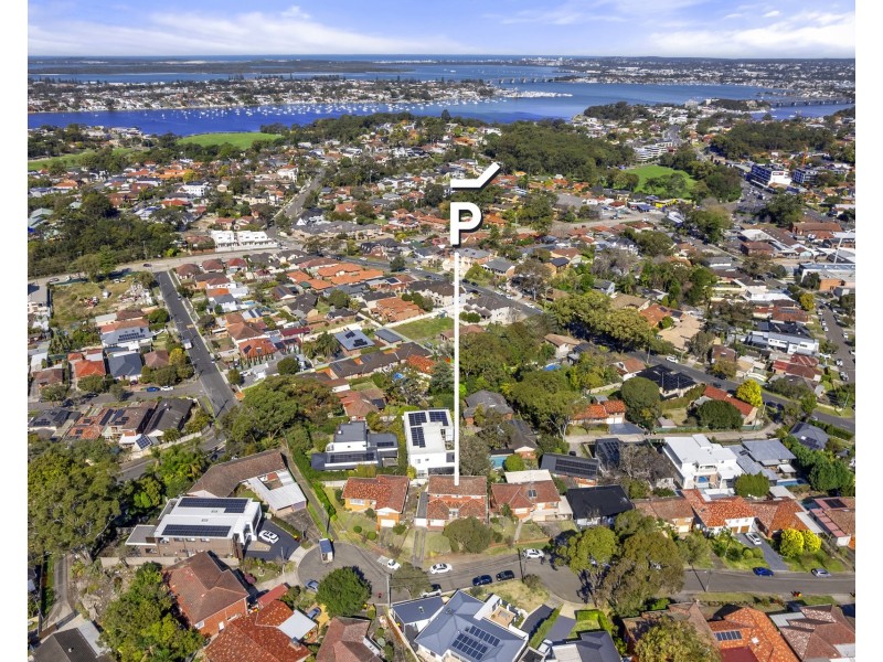 15 Faye Avenue, Blakehurst NSW 2221