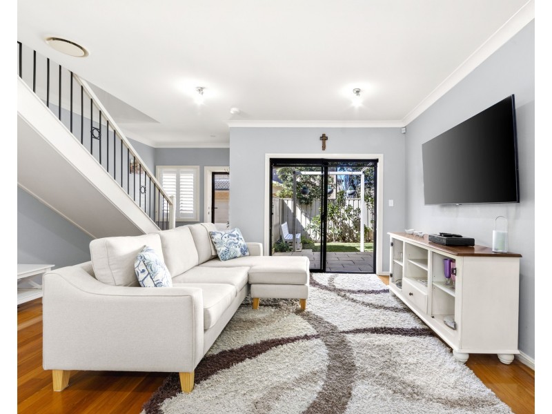 4/4-6 Combara Avenue, Caringbah NSW 2229