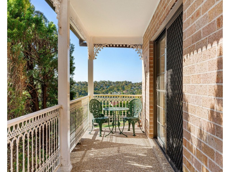 12 Flint Place, Illawong NSW 2234