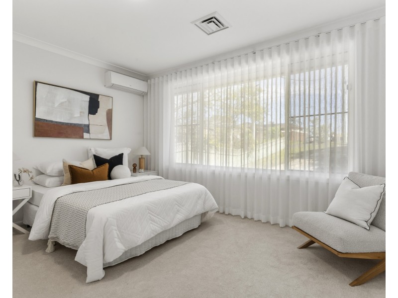 8 Medika Place, Kirrawee NSW 2232