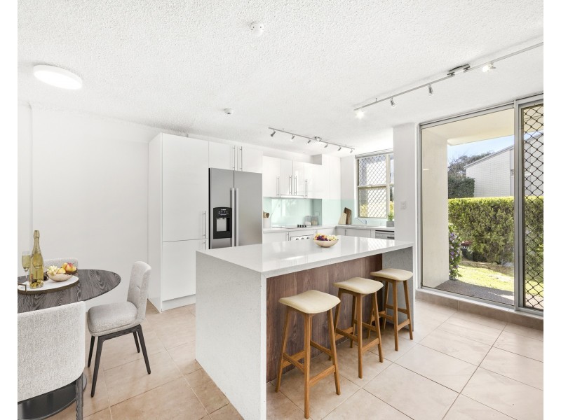 2F/5-29 Wandella Road, Miranda NSW 2228