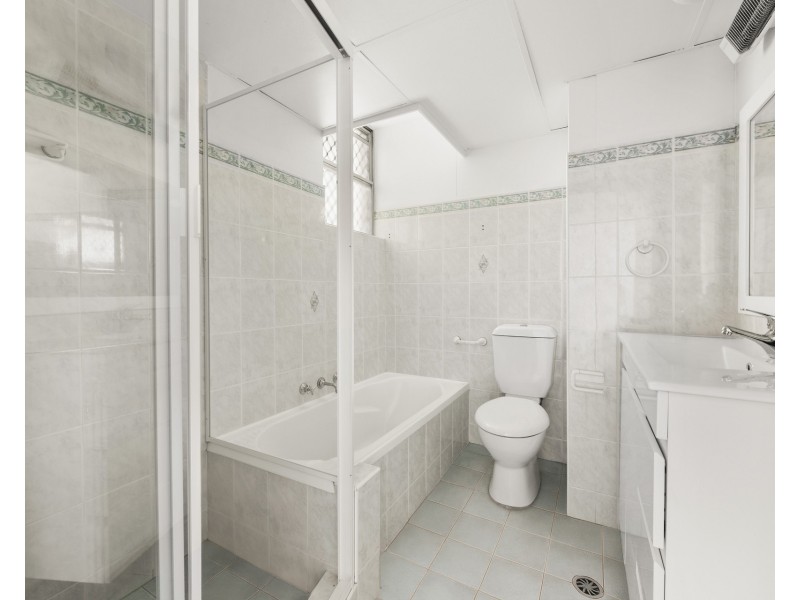 2F/5-29 Wandella Road, Miranda NSW 2228