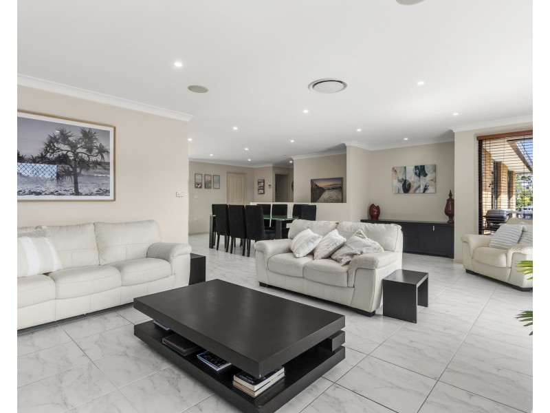 12 Kurrewa Place, Kareela NSW 2232