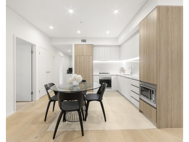 218/6 Village Place, Kirrawee NSW 2232