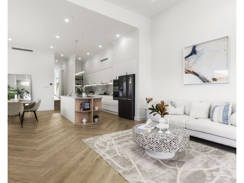 4b Edward Avenue, Miranda NSW 2228