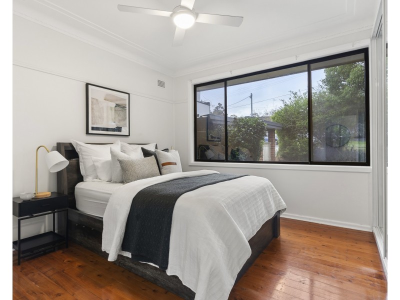 6 Erang Avenue, Kirrawee NSW 2232