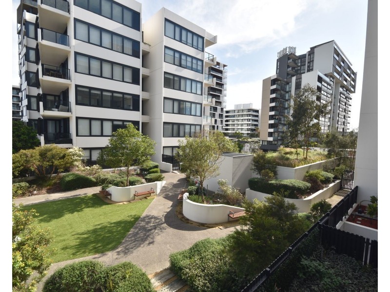 205/8 Foreshore Boulevard, Woolooware NSW 2230