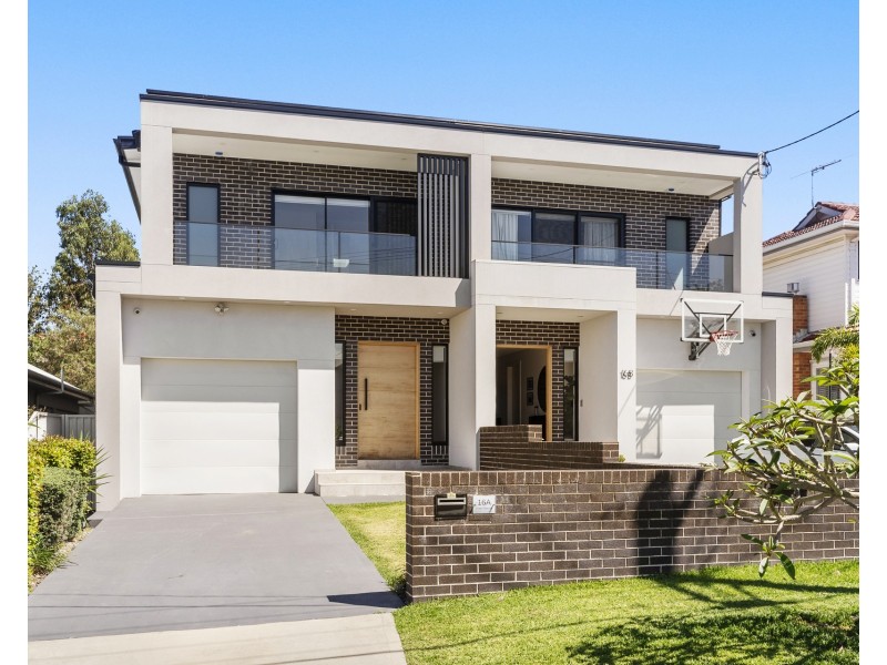 16a Drake Avenue, Caringbah NSW 2229