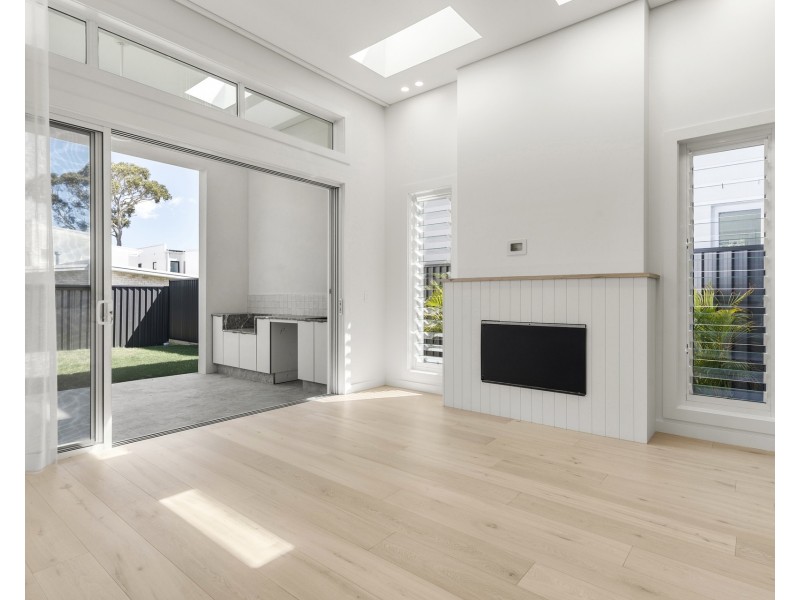 37b Vista Street, Caringbah South NSW 2229