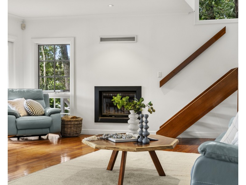 50 Kingfisher Crescent, Grays Point NSW 2232