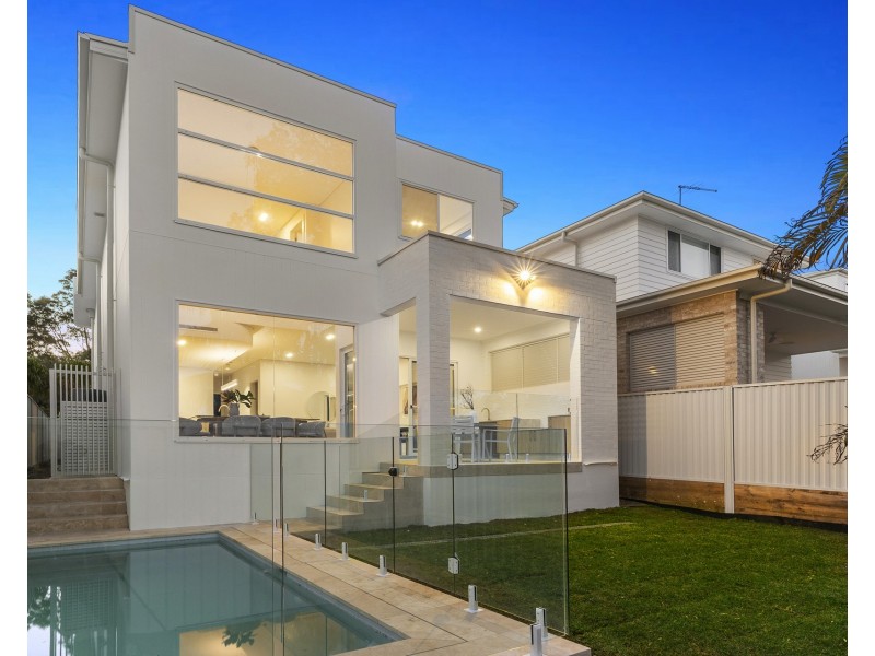 92a Eton Street, Sutherland NSW 2232