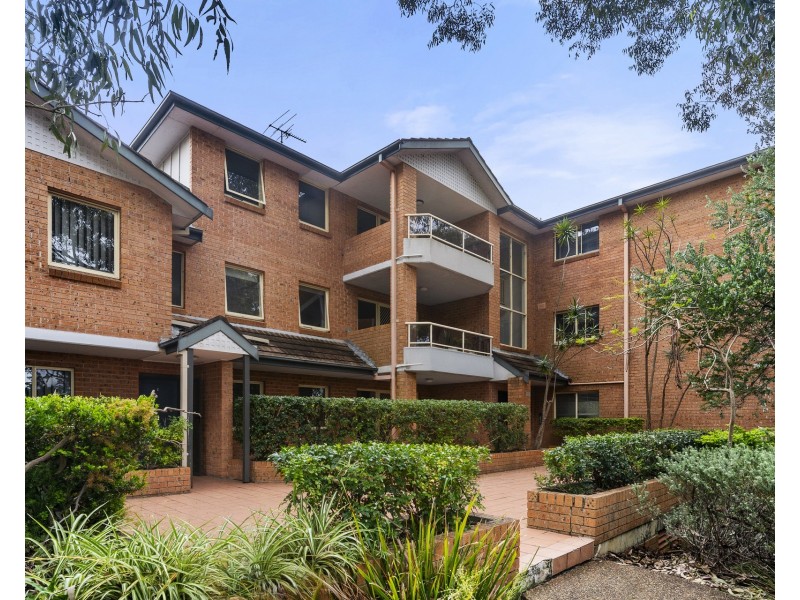 2/2-4 Mansfield Avenue, Caringbah NSW 2229