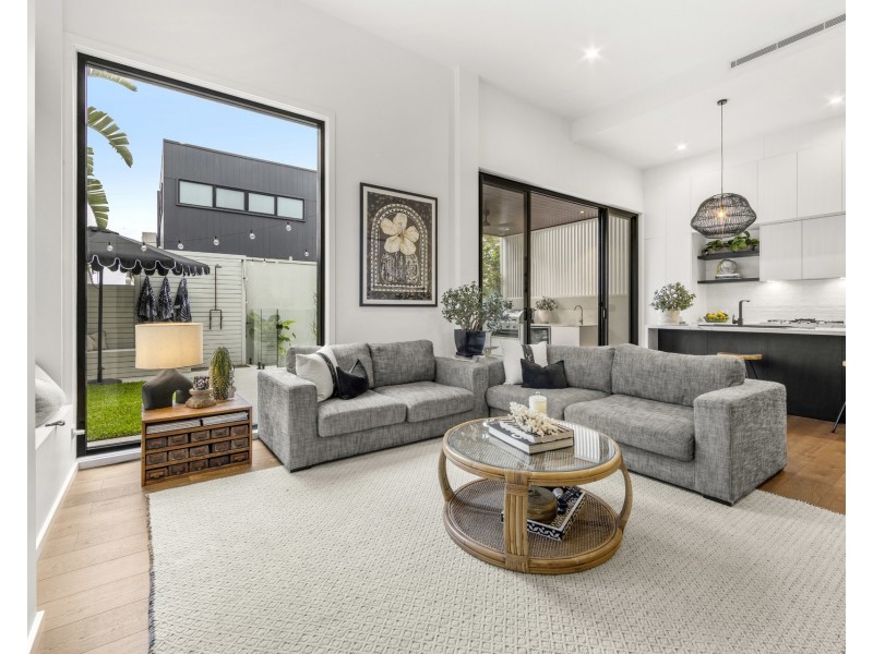 58A Bunarba Road, Gymea Bay NSW 2227