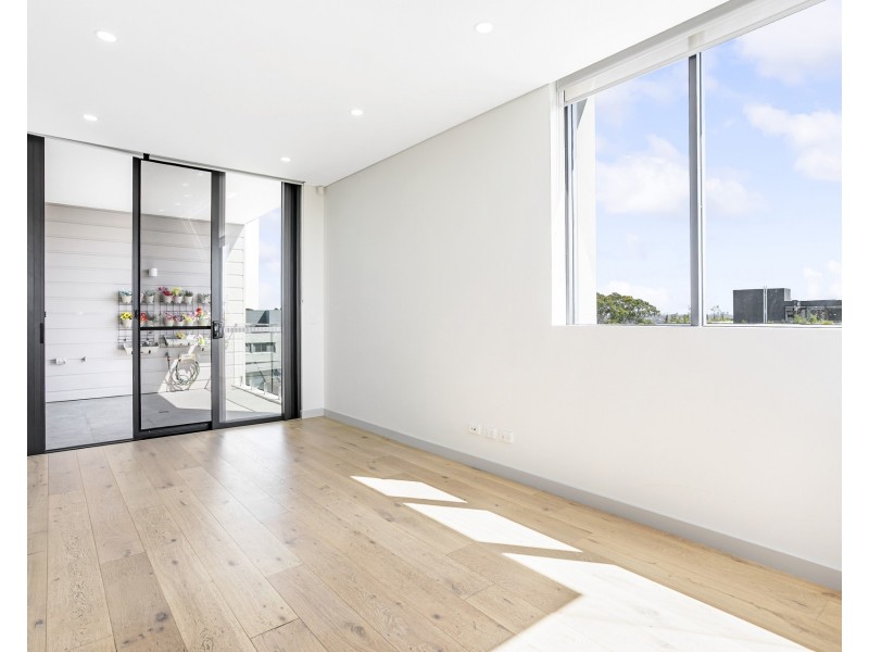 503/7-9 Hinkler Avenue, Caringbah NSW 2229