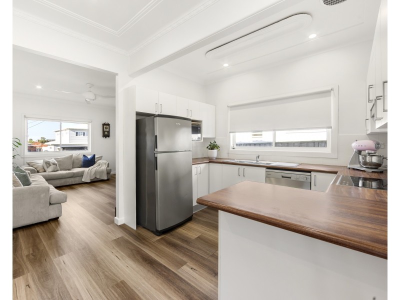 56 Raleigh Avenue, Caringbah NSW 2229