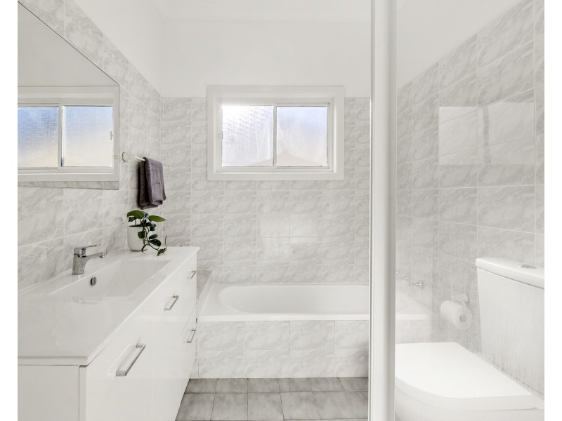 56 Raleigh Avenue, Caringbah NSW 2229