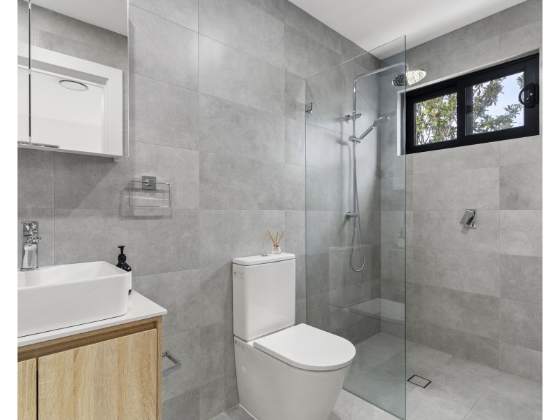 5/6 Durbar Avenue, Kirrawee NSW 2232