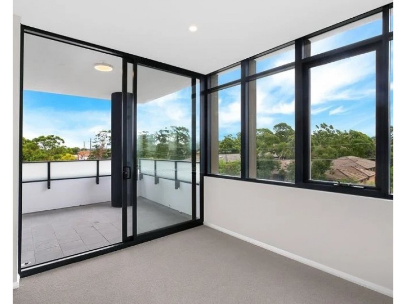 301/1 Village Place, Kirrawee NSW 2232