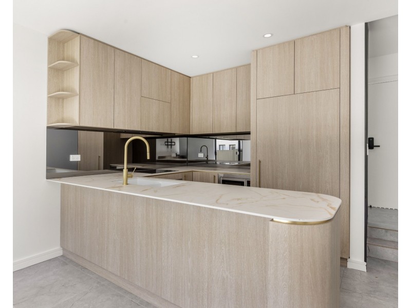 2/7 Hunter Street, Heathcote NSW 2233