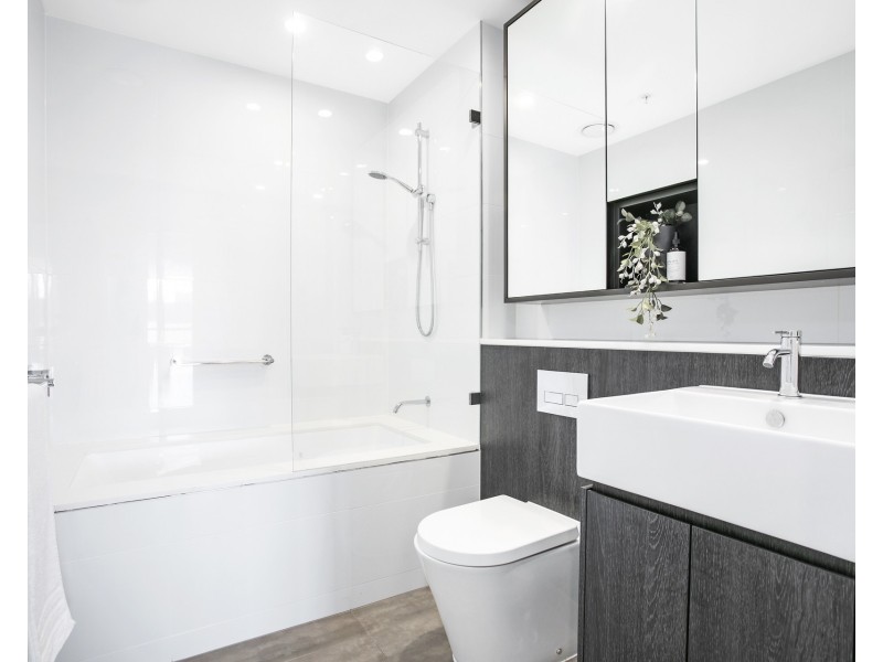 815/455b Captain Cook Drive, Woolooware NSW 2230