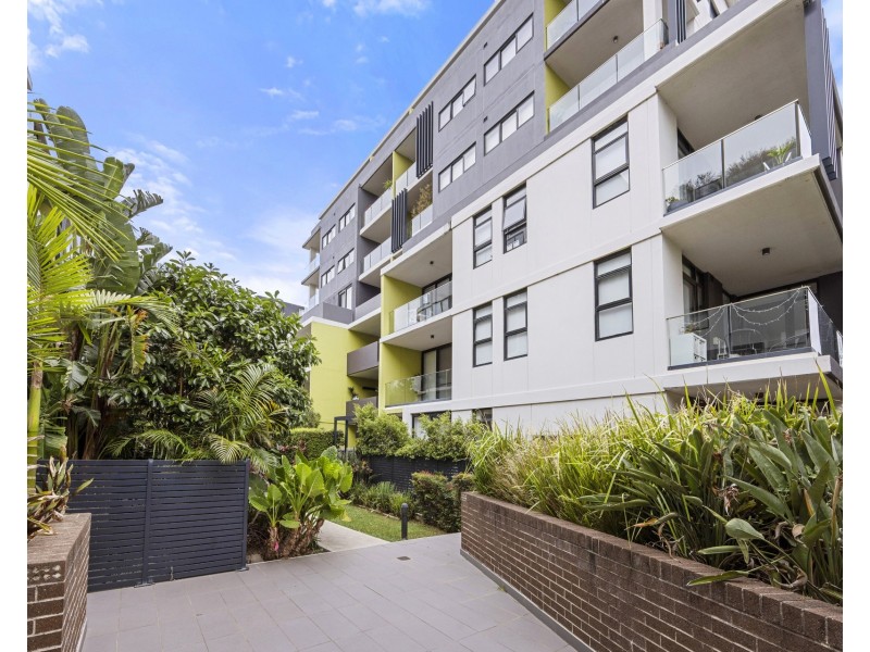 C205/40 Pinnacle Street, Miranda NSW 2228