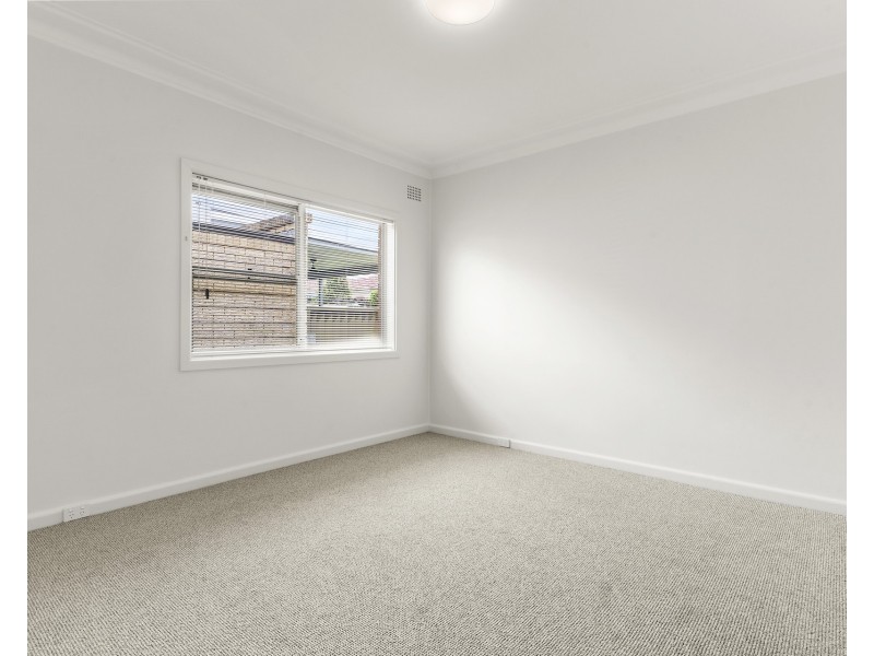 11 Haymet Street, Kirrawee NSW 2232