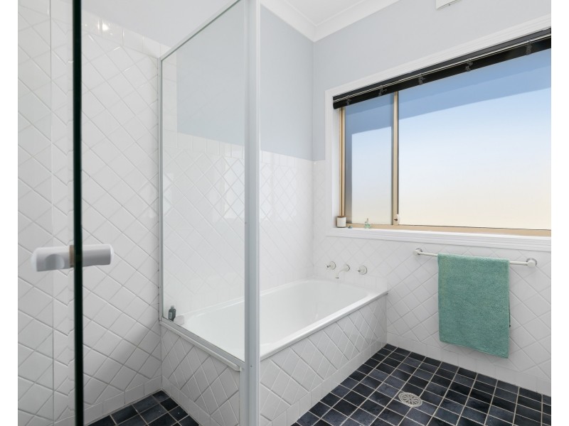 16 Gillham Avenue, Caringbah South NSW 2229