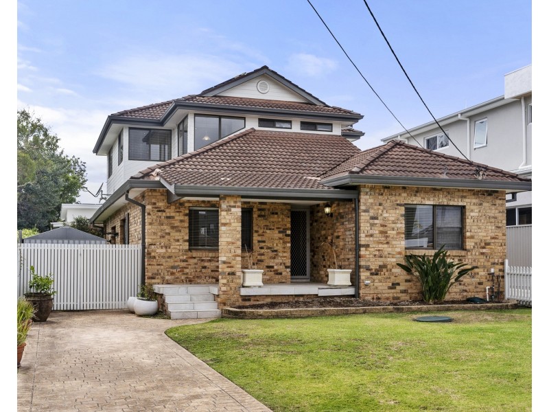 14 David Avenue, Caringbah South NSW 2229