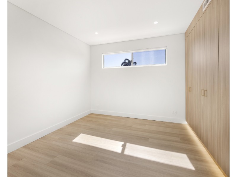 36b Easton Avenue, Sylvania NSW 2224