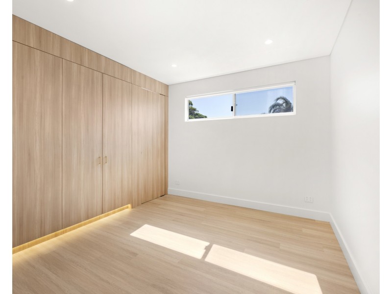 36b Easton Avenue, Sylvania NSW 2224