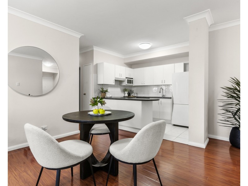 42/2-4 Central Road, Miranda NSW 2228