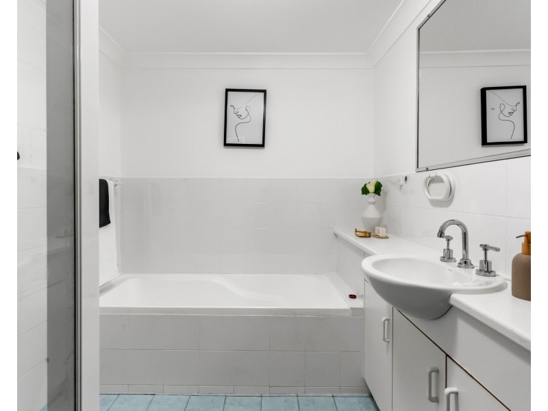 42/2-4 Central Road, Miranda NSW 2228