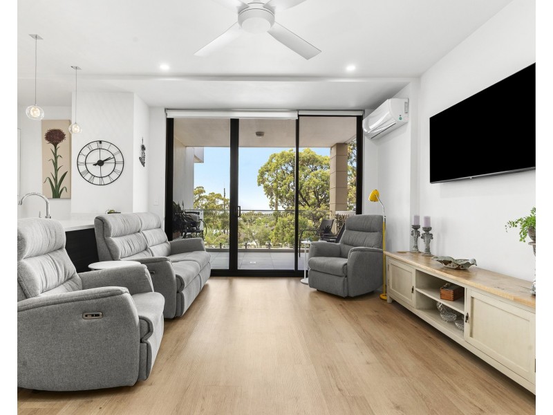 202/22 Banksia Road, Caringbah NSW 2229
