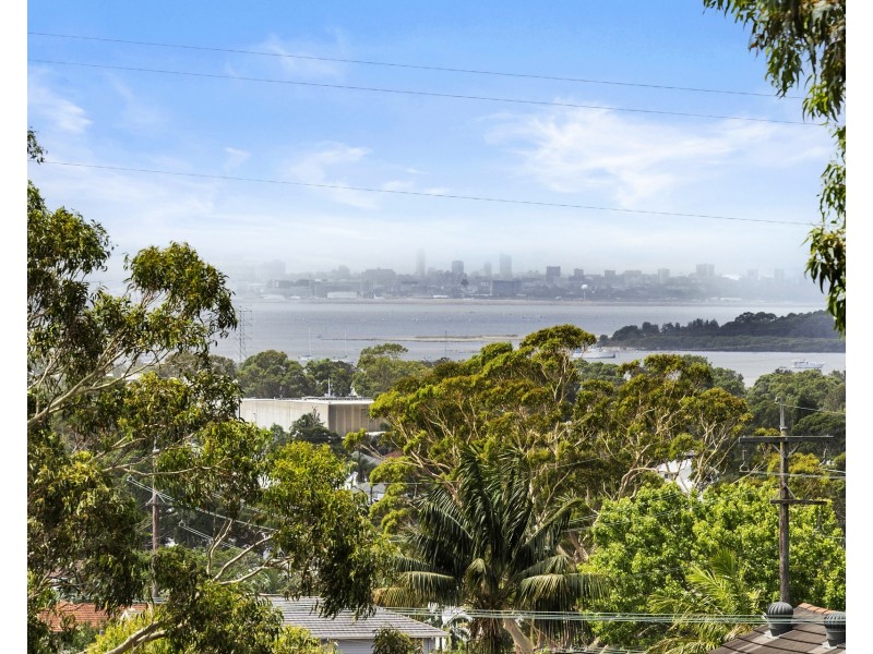 202/22 Banksia Road, Caringbah NSW 2229