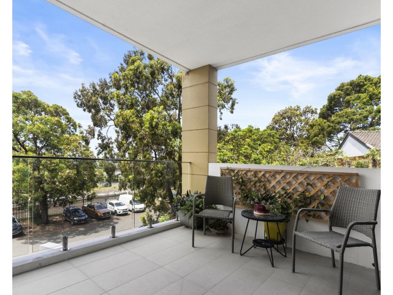 202/22 Banksia Road, Caringbah NSW 2229