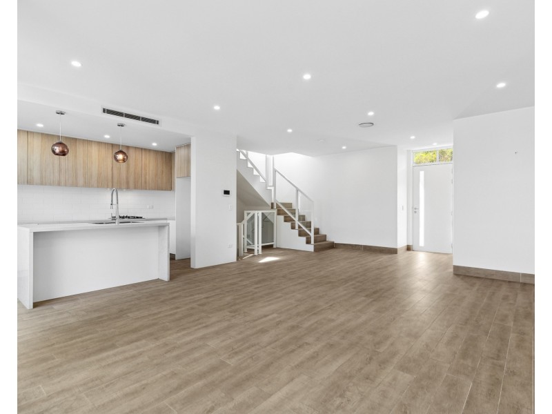 3/201 Parraweena Road, Miranda NSW 2228