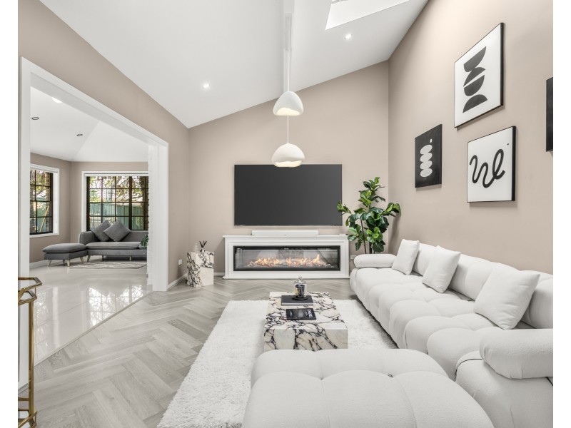 29 Mariner Road, Illawong NSW 2234