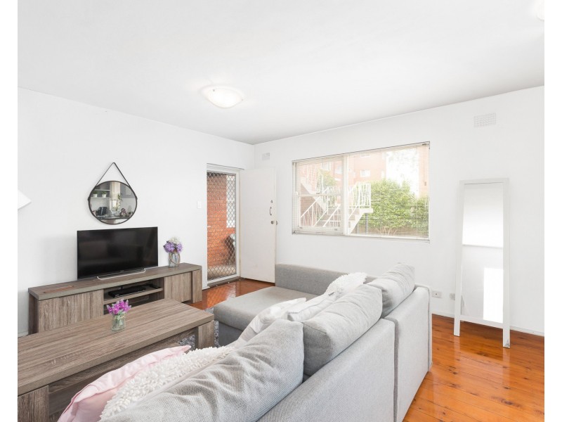 4/51 Caronia Avenue, Woolooware NSW 2230