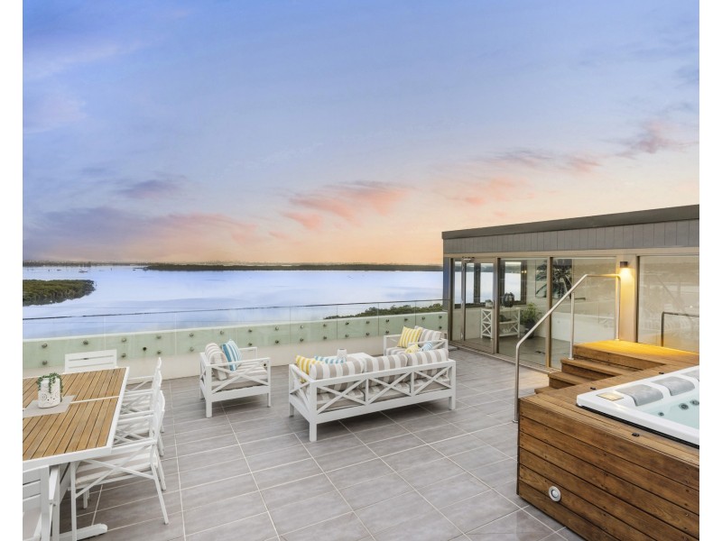 702/3 Dune Walk, Woolooware NSW 2230