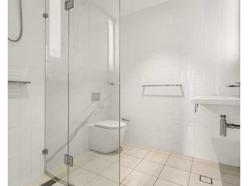 AB404/6 University Road, Miranda NSW 2228