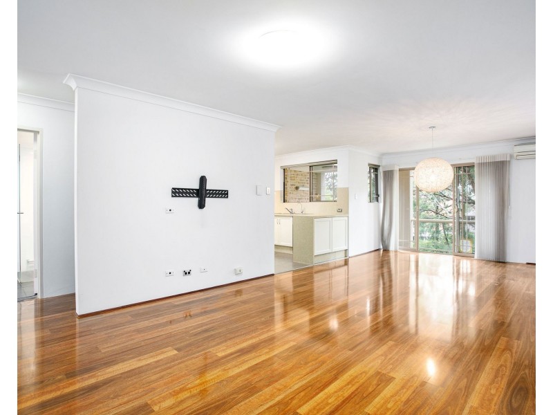 10/73-75 Flora Street, Kirrawee NSW 2232